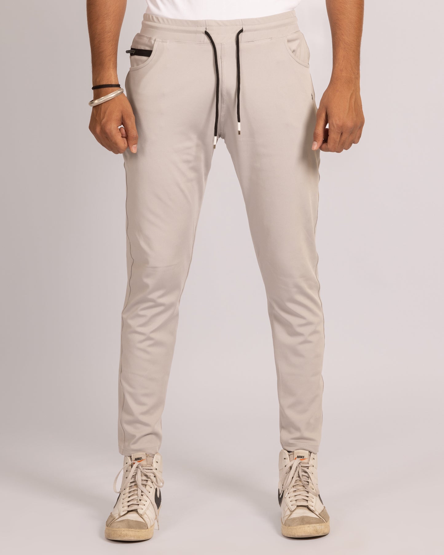 The Harvey slim fit joggers- Beige