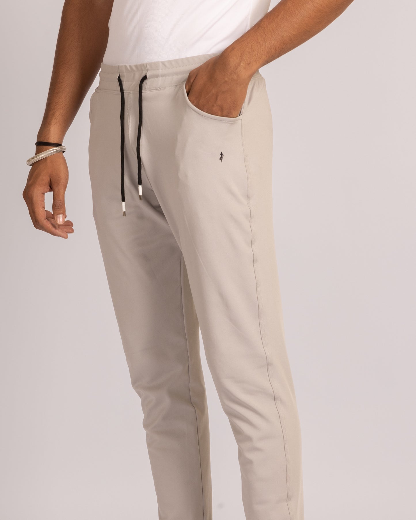 The Harvey slim fit joggers- Beige